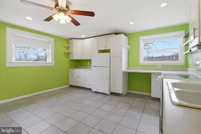 929 Delview Drive, Folcroft, PA 19032 - Photo 8