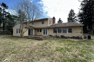 527 Cherry Ln, Lansdowne, PA 19050 - Photo 2