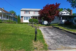 36 Evergreen Ave, Broomall, PA 19008 - Photo 2
