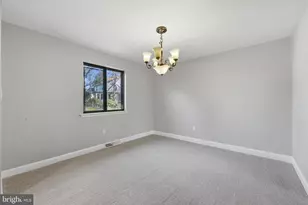 211 E Providence Rd, Aldan, PA 19018 - Photo 6