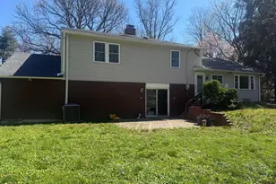 412 Yorkshire Rd, Bryn Mawr, PA 19010 - Photo 4