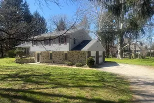 412 Yorkshire Rd, Bryn Mawr, PA 19010 - Photo 2