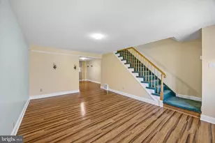 816 Crescent Dr, Glenolden, PA 19036 - Photo 2