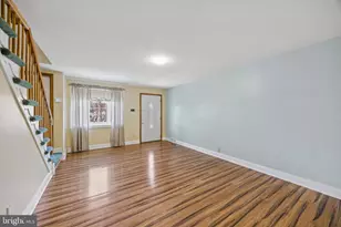 816 Crescent Dr, Glenolden, PA 19036 - Photo 4