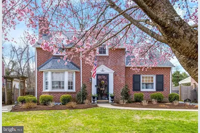 526 E Beech Tree Lane, Wayne, PA 19087 - Photo 2