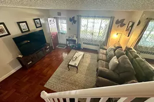 7136 Pine St, Upper Darby, PA 19082 - Photo 4