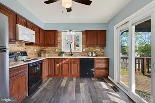 214 Bridge Rd, Upper Chichester, PA 19061 - Photo 14