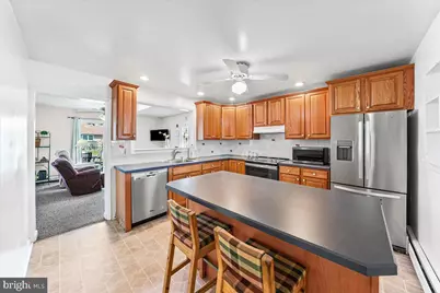 722 Brighton Terrace, Secane, PA 19018 - Photo 8