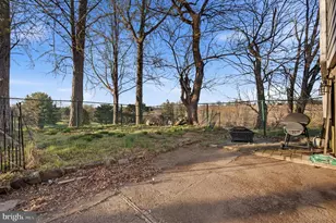 180 St Laurence Rd, Upper Darby, PA 19082 - Photo 14