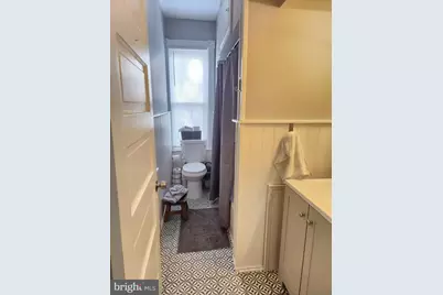 39 N Wells Avenue, Glenolden, PA 19036 - Photo 12