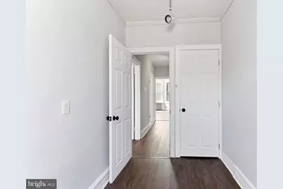 7233 W Chester Pike, Upper Darby, PA 19082 - Photo 14