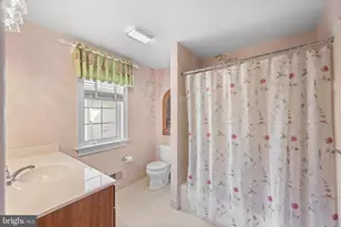 365 Arbor Cir, Media, PA 19063 - Photo 46