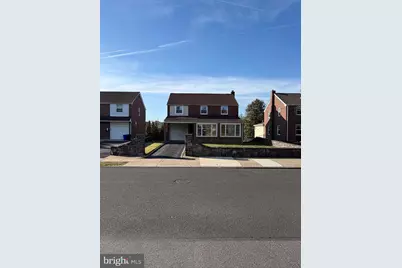 1711 Robinson Avenue, Havertown, PA 19083 - Photo 1