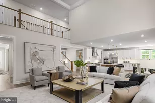 98 James Cloud Cir, Glen Mills, PA 19342 - Photo 2