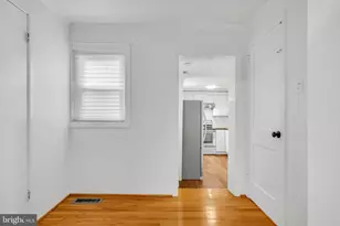 29 School Ln, Springfield, PA 19064 - Photo 12