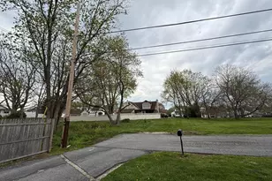 2614 Osborne St, Upper Chichester, PA 19061 - Photo 4