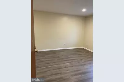 304 Christopher Place, Primos, PA 19018 - Photo 8