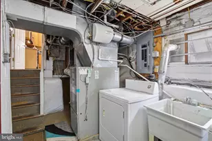 20 N Malin Rd, Broomall, PA 19008 - Photo 18