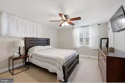 429 Seven Oaks Drive, Clifton Heights, PA 19018 - Photo 12