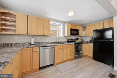 429 Seven Oaks Drive, Clifton Heights, PA 19018 - Photo 10