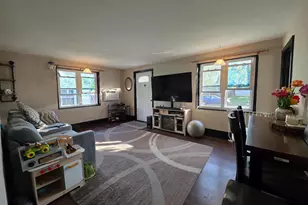 14 Scarlet Ave, Aston, PA 19014 - Photo 2