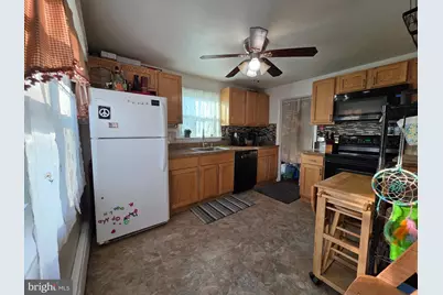 14 Scarlet Avenue, Aston, PA 19014 - Photo 6