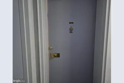 412 N Wayne Avenue #109, Wayne, PA 19087 - Photo 2