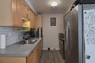 412 N Wayne Ave, Wayne, PA 19087 - Photo 6