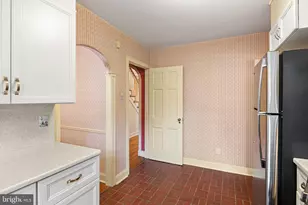 929 Burmont Rd, Drexel Hill, PA 19026 - Photo 14
