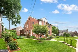 929 Burmont Rd, Drexel Hill, PA 19026 - Photo 4
