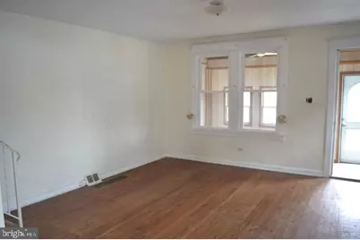 631 10th Avenue, Prospect Park, PA 19076 - Photo 8