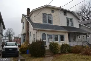 631 10th Ave, Prospect Park, PA 19076 - Photo 2