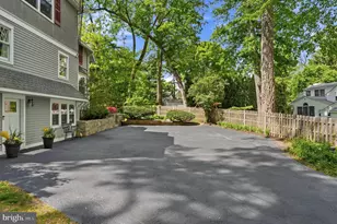 211 Comrie Dr, Villanova, PA 19085 - Photo 4
