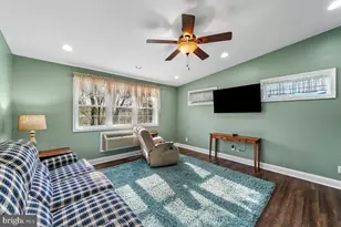 114 Lakeview Dr, Ridley Park, PA 19078 - Photo 12