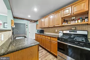 114 Lakeview Dr, Ridley Park, PA 19078 - Photo 8