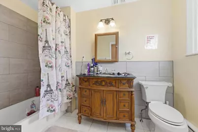 24 W Stewart Avenue, Lansdowne, PA 19050 - Photo 16