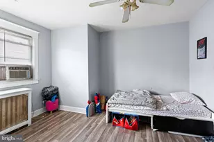 223 Long Ln, Upper Darby, PA 19082 - Photo 16