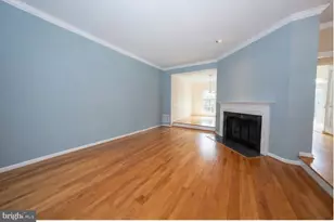 125 Springton Mews Cir, Media, PA 19063 - Photo 6