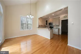 125 Springton Mews Cir, Media, PA 19063 - Photo 10