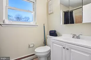 157 Meadowbrook Ln, Brookhaven, PA 19015 - Photo 16