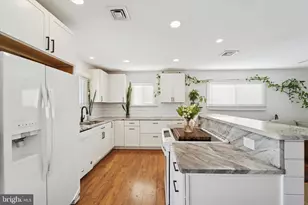 613 Springfield Ave, Folsom, PA 19033 - Photo 10