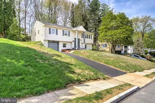 333 Golf Hills Rd, Havertown, PA 19083 - Photo 34