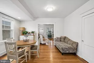 33 S Harwood Ave, Upper Darby, PA 19082 - Photo 12