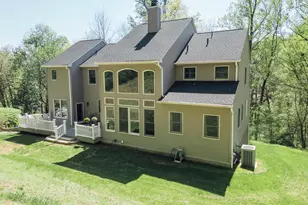 7 Slitting Mill Rd, Glen Mills, PA 19342 - Photo 4