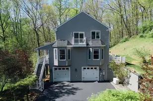 7 Slitting Mill Rd, Glen Mills, PA 19342 - Photo 2