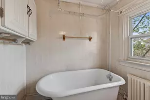 705 E 20th St, Chester, PA 19013 - Photo 18