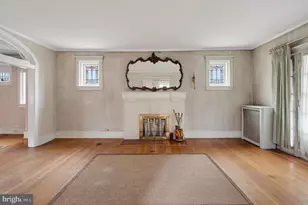 705 E 20th St, Chester, PA 19013 - Photo 6