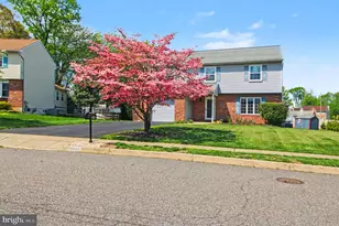 4016 Washington Dr, Upper Chichester, PA 19061 - Photo 2