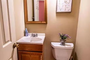 803 Grove Pl, Havertown, PA 19083 - Photo 10