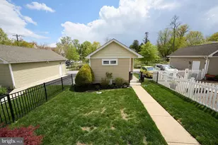 423 N Orange St, Media, PA 19063 - Photo 28